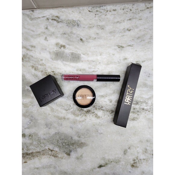 Laritzy Cosmetics Lip Gloss Curve, NIB, Full Size and Virtue Cream Highlighter - Picture 1 of 3